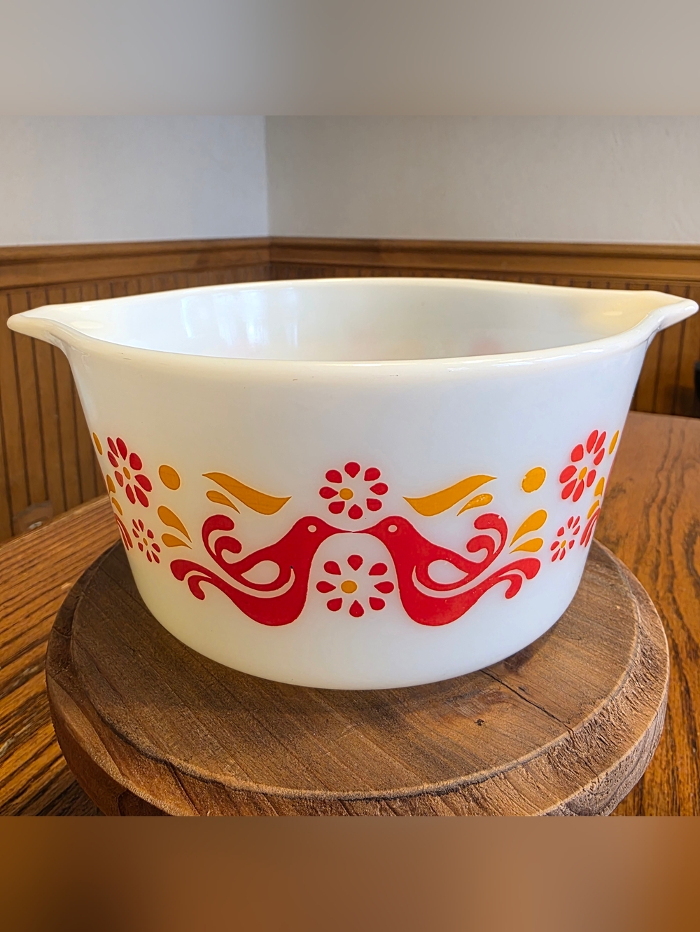 VTG Pyrex Glass Casserole Dish with Red Birds 1 Quart